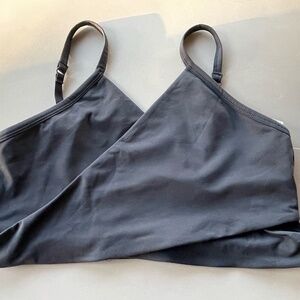 Fabletics black Tammy sports bra, size XXL/16-18, new with tags